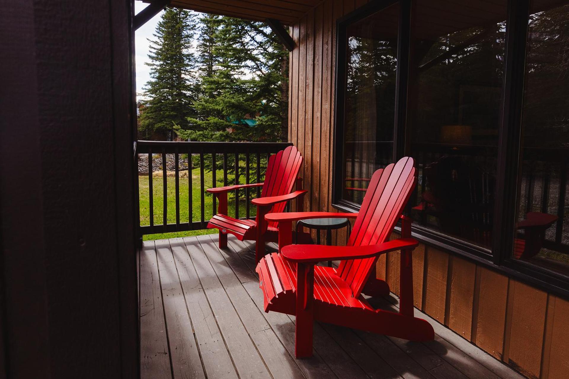 Overlander Mountain Lodge Jasper Exterior photo